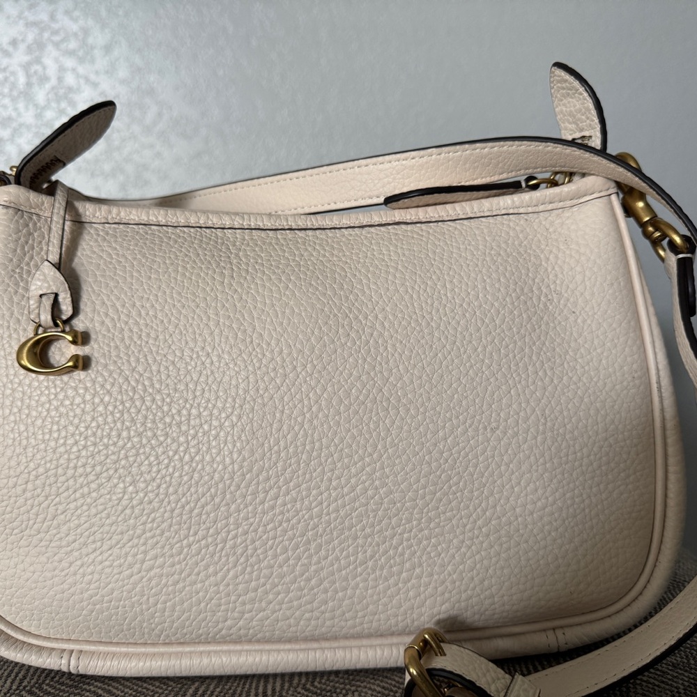 Coach Pebbled Leather Shoulder Bag in chalk ivory Cary - Picture 3 of 12